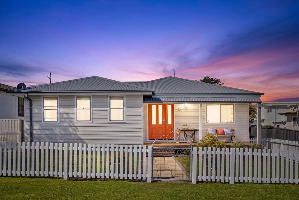 8 Mary St, Shellharbour, NSW 2529
