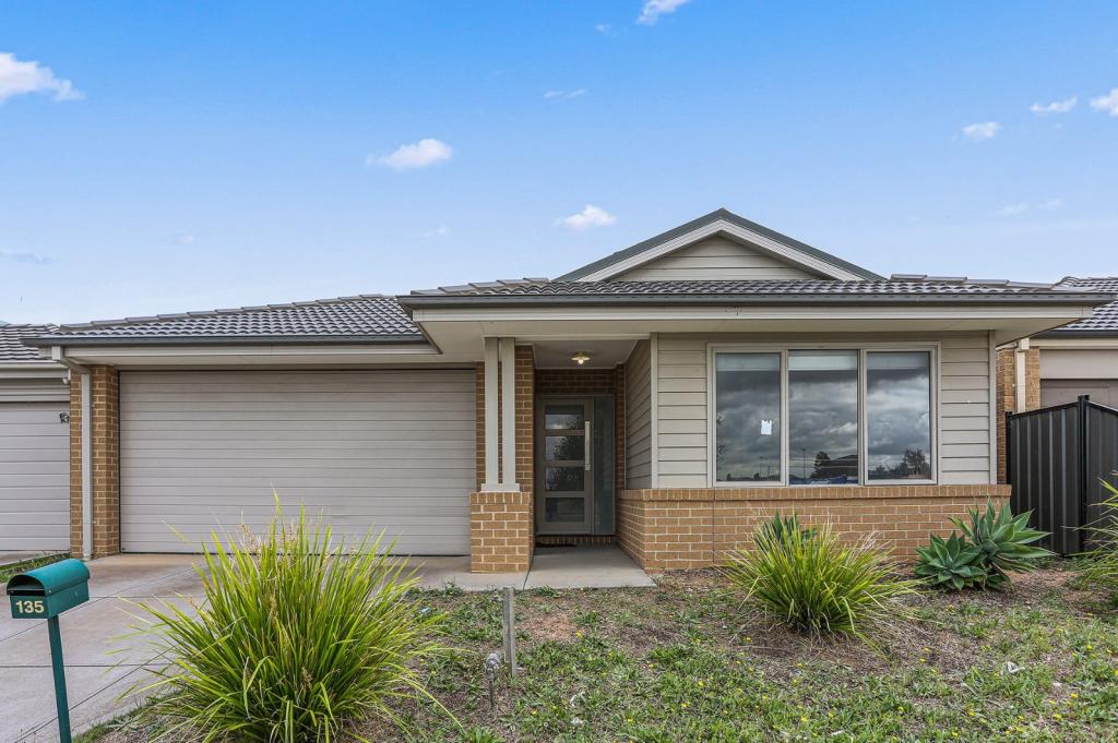 135 MARQUANDS RD, TRUGANINA, VIC 3029
