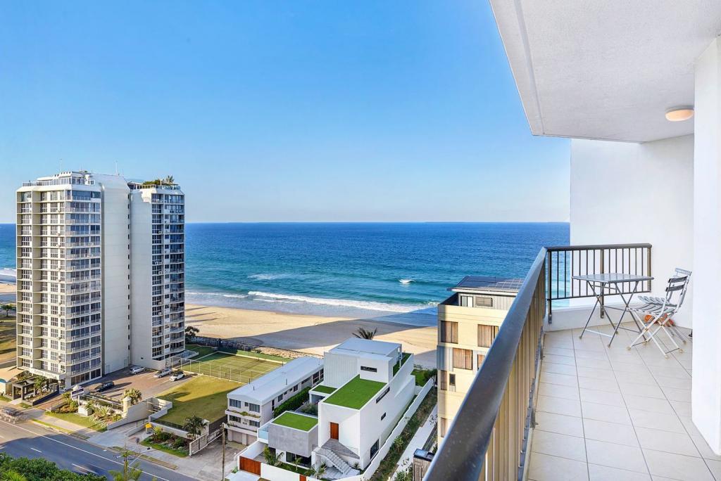 45/3576 Main Beach Pde, Main Beach, QLD 4217