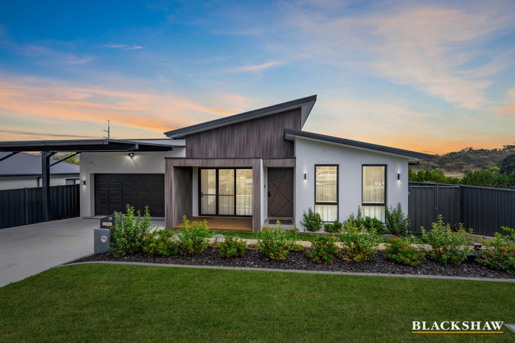 19 Mccauley Ave, Googong, NSW 2620
