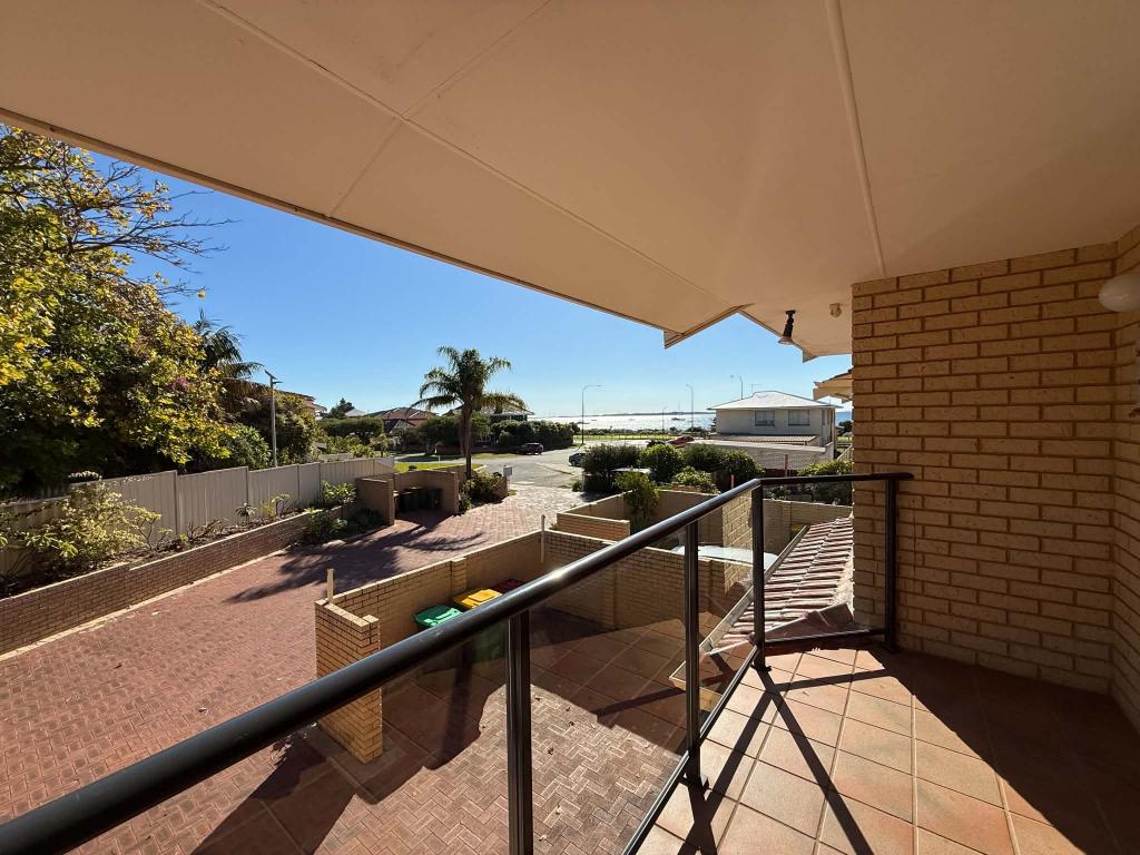 3/27 Samuel St, Rockingham, WA 6168