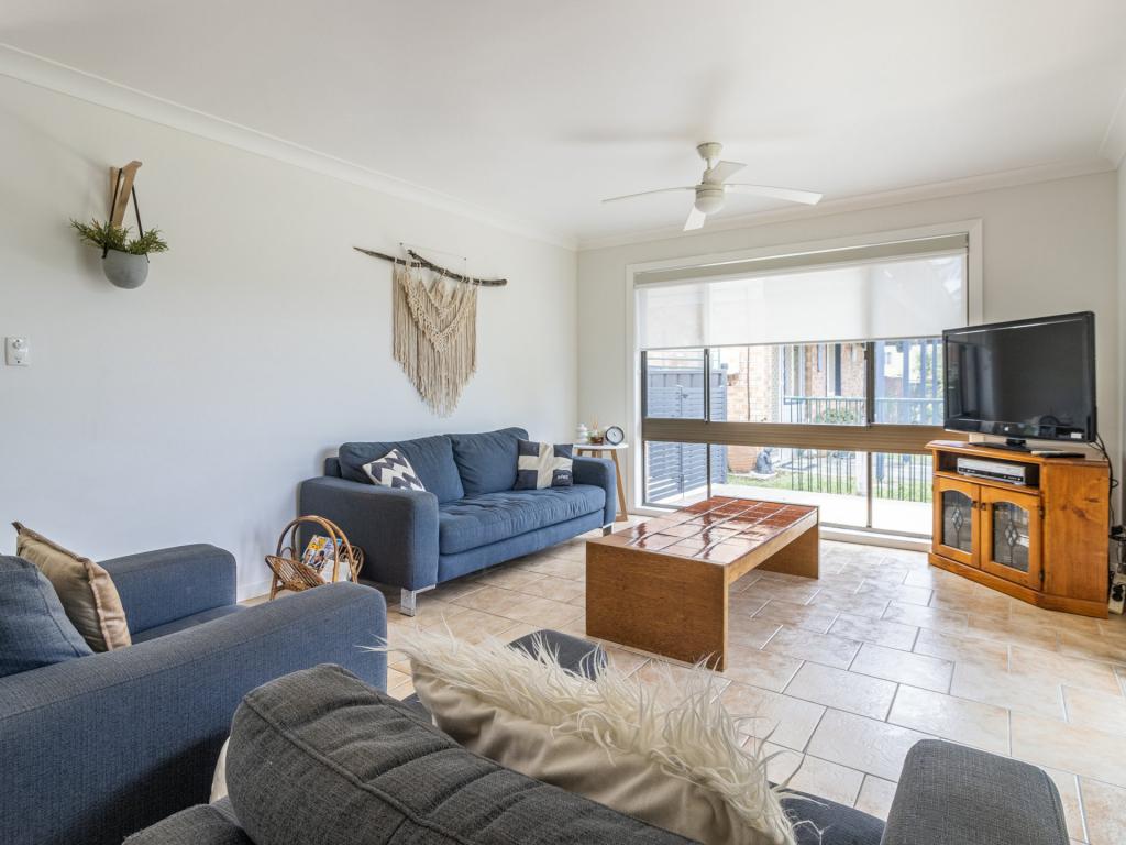 19 Ainsdale St, Sussex Inlet, NSW 2540