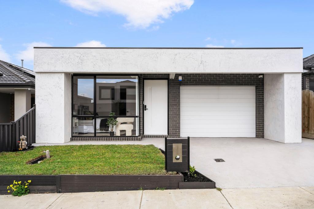 35 Palmaston Dr, Greenvale, VIC 3059