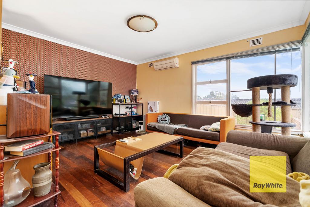 5 Tanson Rd, Parmelia, WA 6167