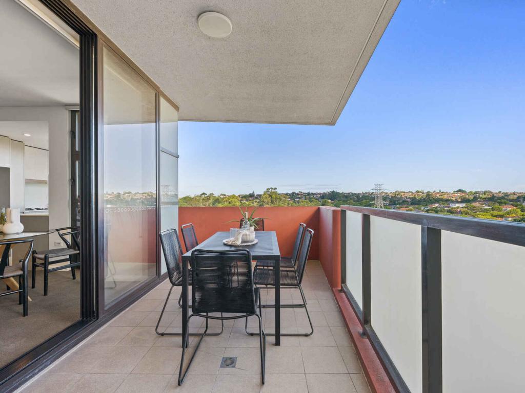 527/2e Charles St, Canterbury, NSW 2193