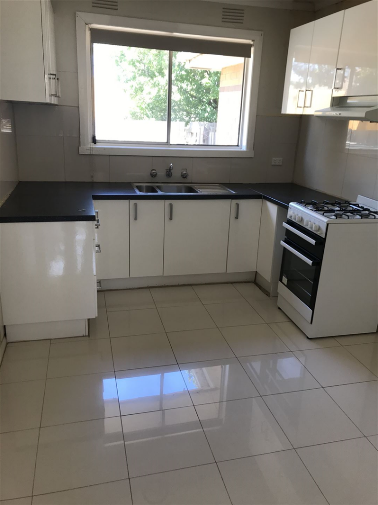 2/1 Stewart Gr, Campbellfield, VIC 3061