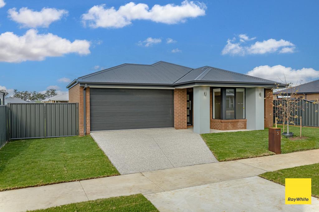 5 Whitelock Dr, Huntly, VIC 3551
