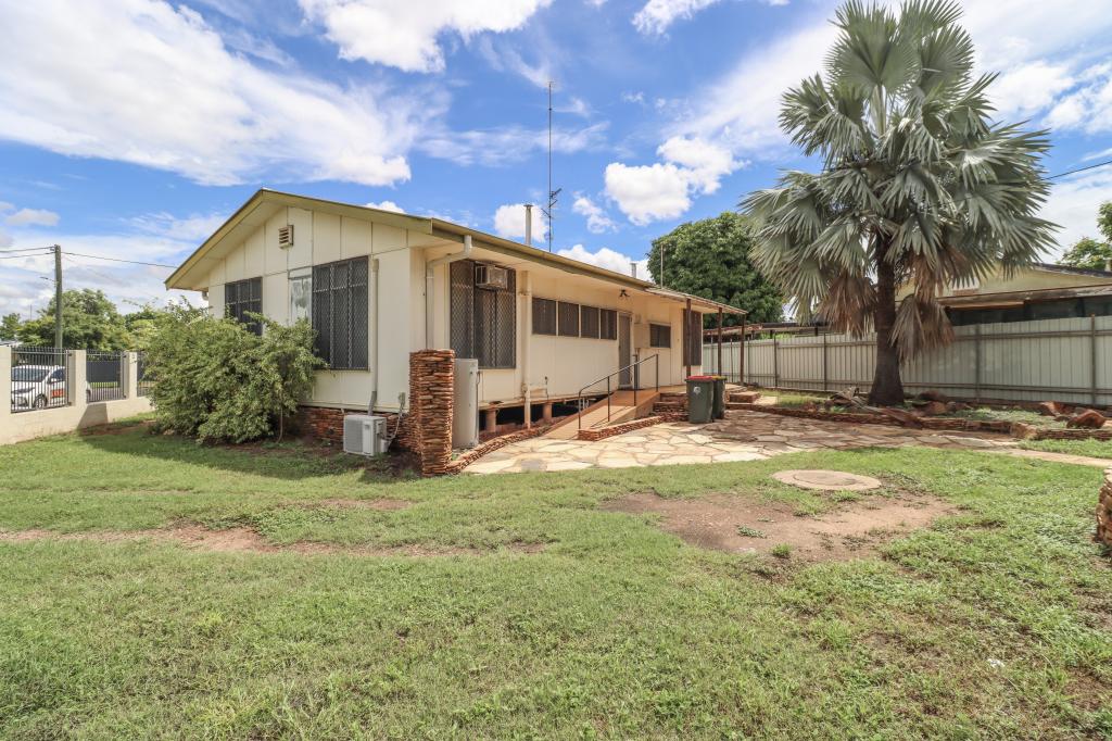 20 Opal St, Happy Valley, QLD 4825