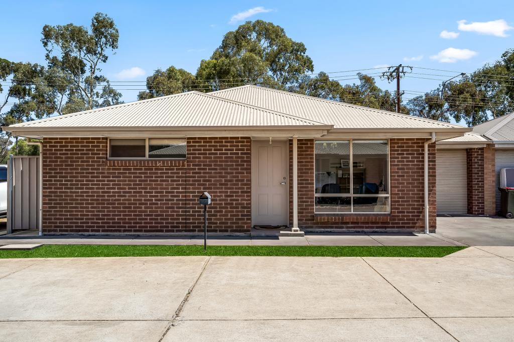 8/27 Donegal St, Salisbury Downs, SA 5108