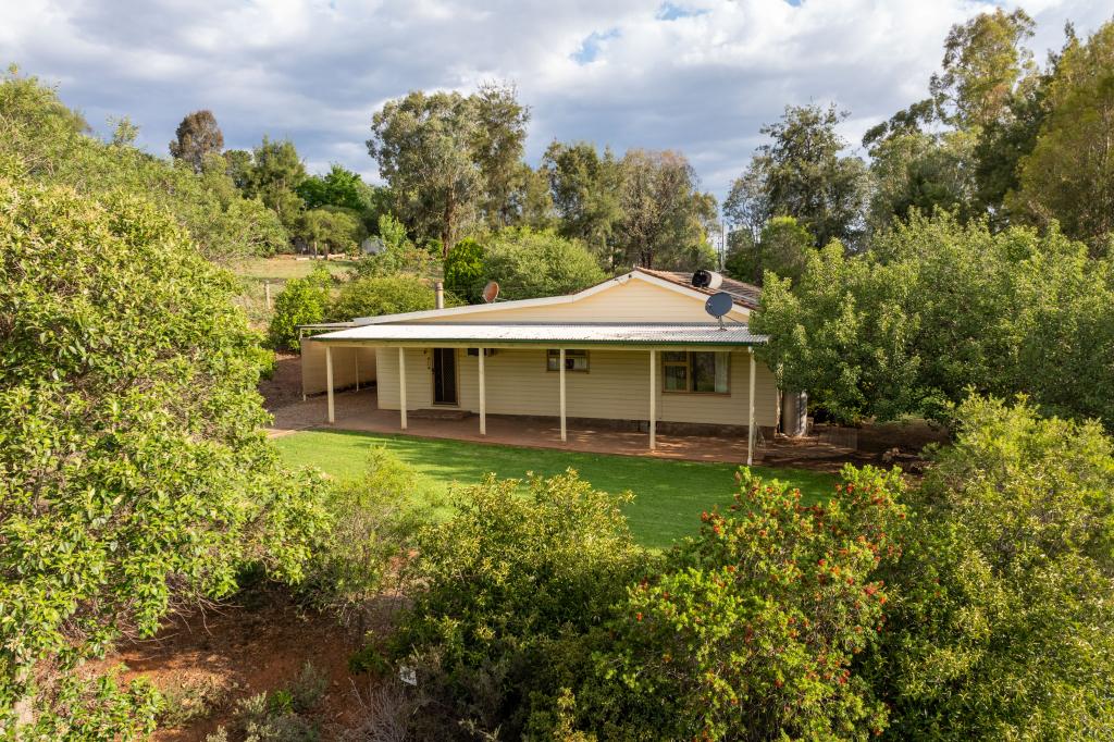 28 Parkes St, Jugiong, NSW 2726