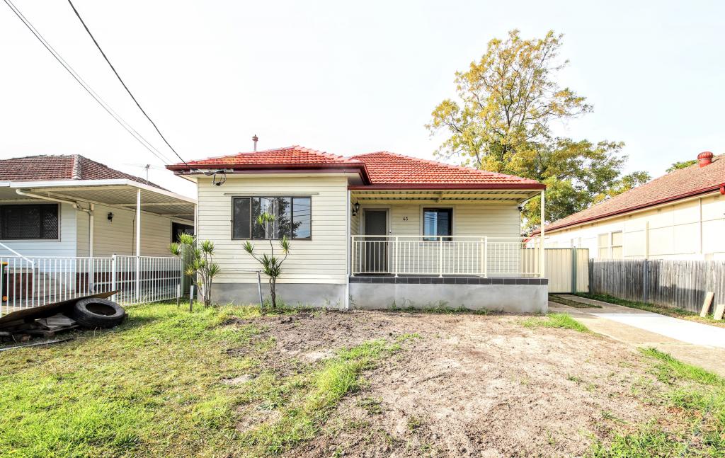 43 Strickland St, Bass Hill, NSW 2197