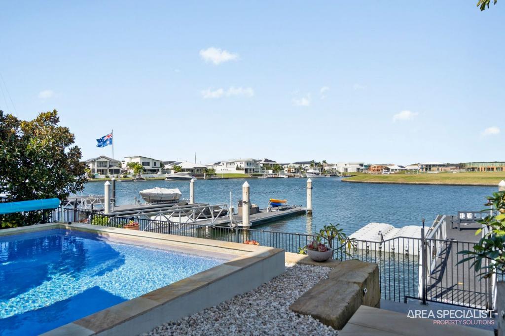 17 Paradise Pde, Jacobs Well, QLD 4208