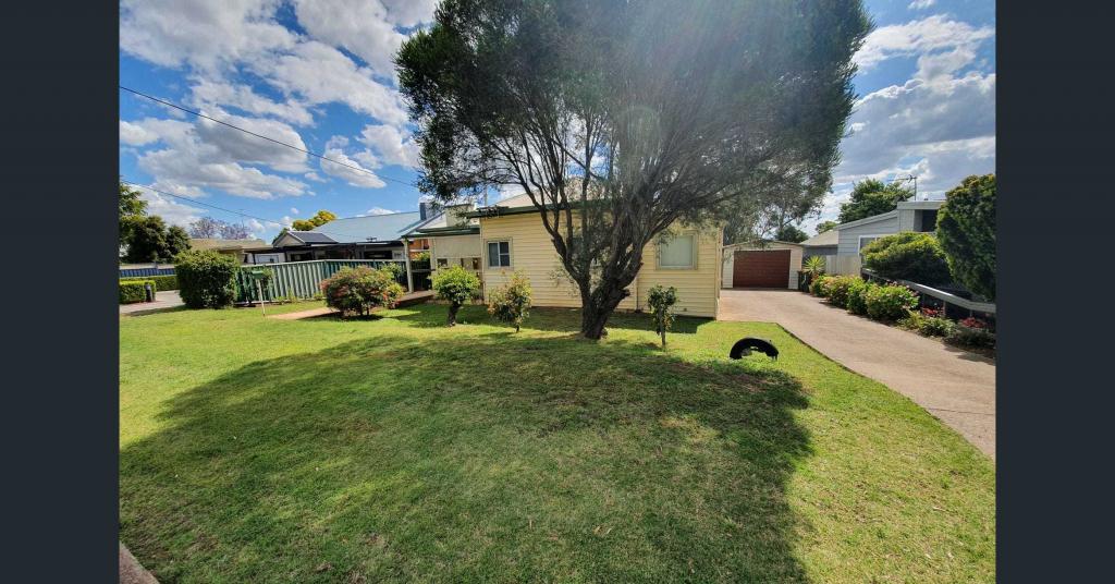 10 Patrick St, East Tamworth, NSW 2340
