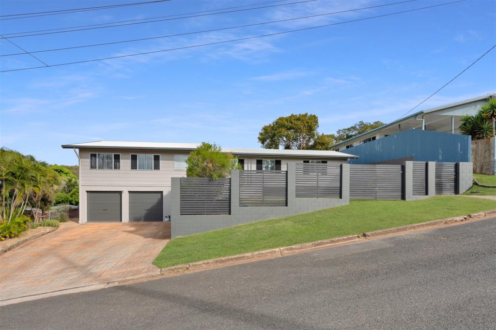 11 Far St, West Gladstone, QLD 4680