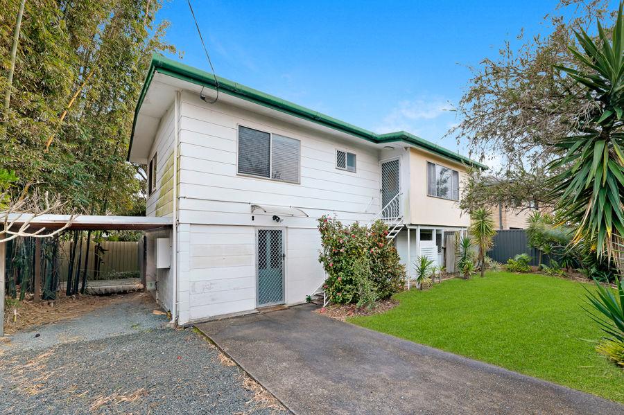 288 Bayview St, Hollywell, QLD 4216