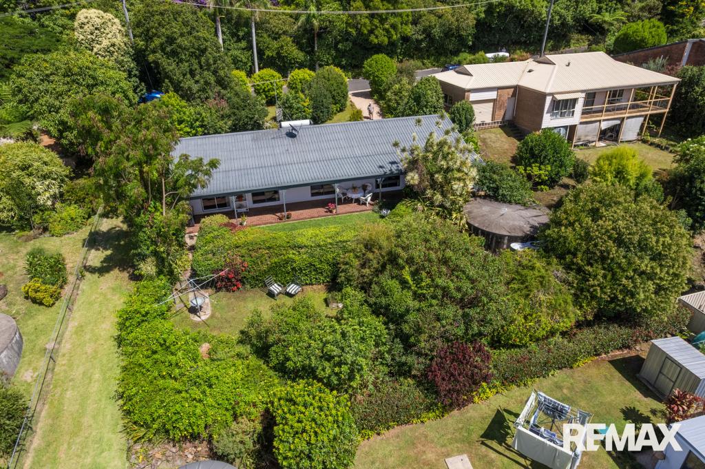 9 Deodar Ct, Mapleton, QLD 4560