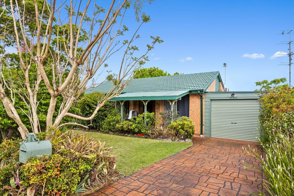 11 Jacaranda Cres, Albion Park Rail, NSW 2527