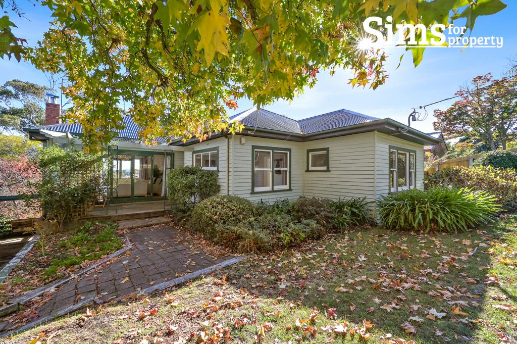 16 Veronica Cres, Norwood, TAS 7250