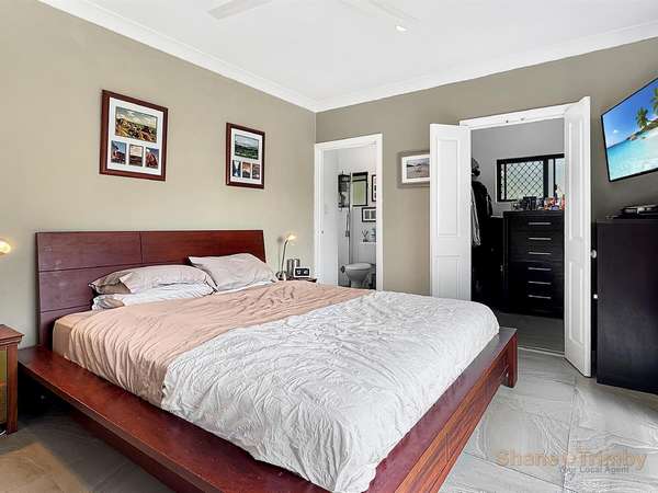 40 Red Ochre St, Redlynch, QLD 4870