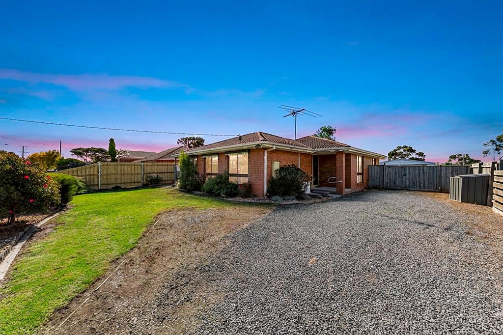 53 Sybella Ave, Koo Wee Rup, VIC 3981