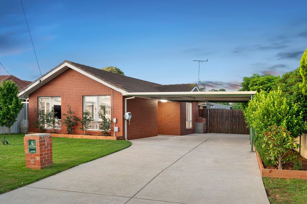 12 Bemboka Ct, Werribee, VIC 3030