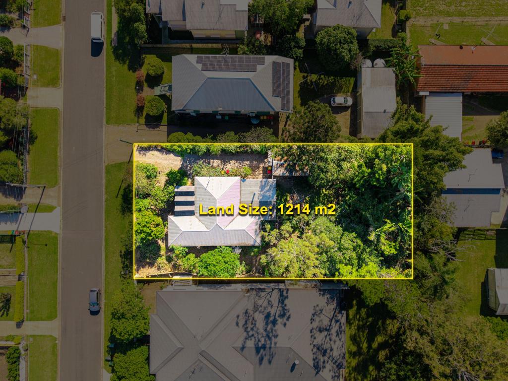 19 Marian St, Booval, QLD 4304