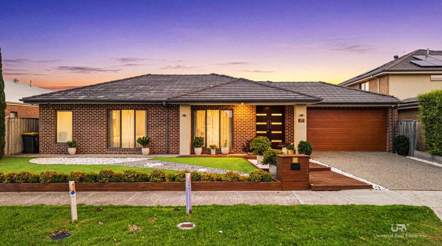 47 FALSTONE CCT, MICKLEHAM, VIC 3064