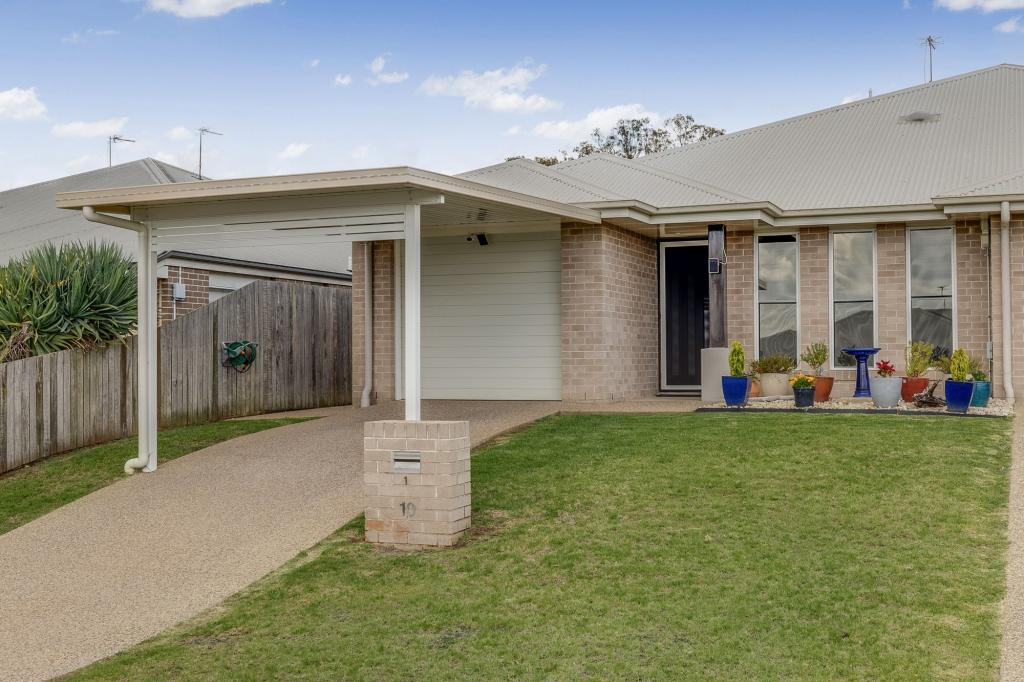 1/10 Adelaide St, Cranley, QLD 4350