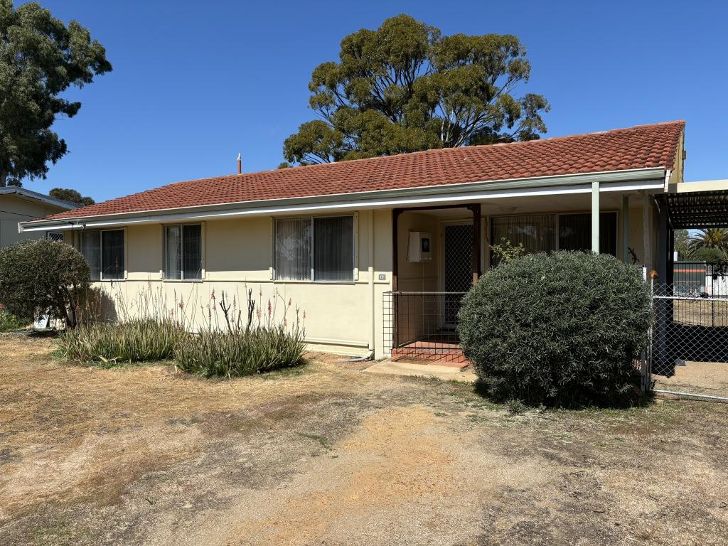 19 Princess St, Merredin, WA 6415