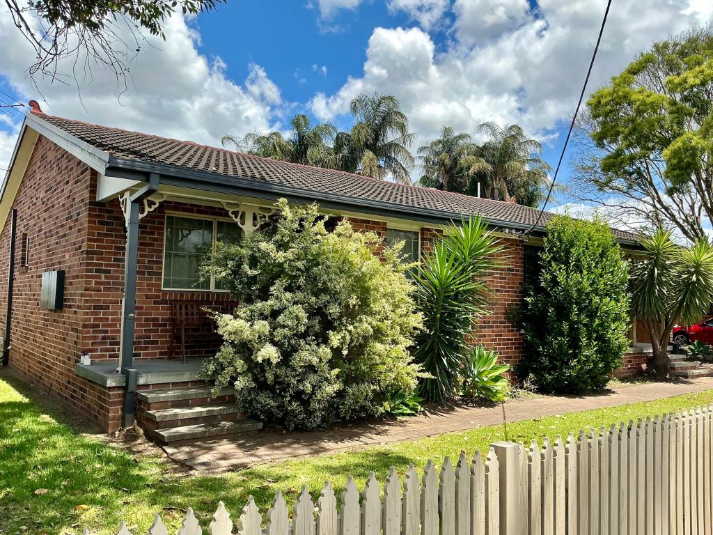 1/83 Kelso St, Singleton, NSW 2330