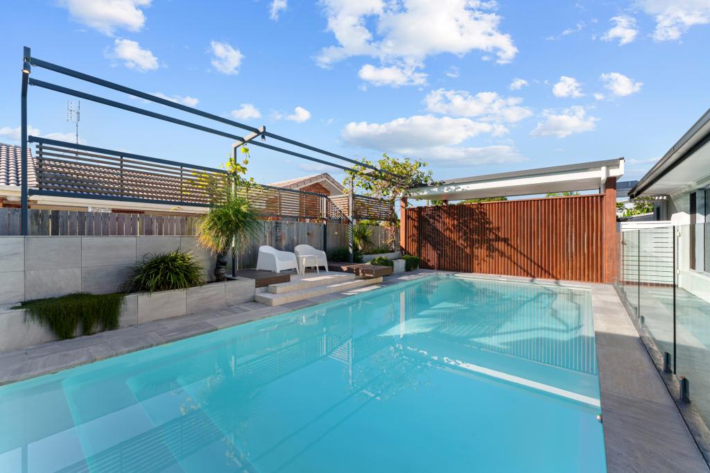 6 Watsonia St, Maroochydore, QLD 4558