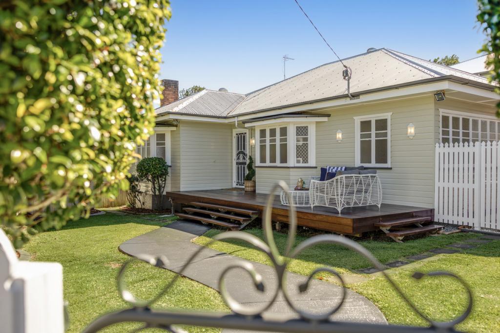 47 Perth St, Rangeville, QLD 4350