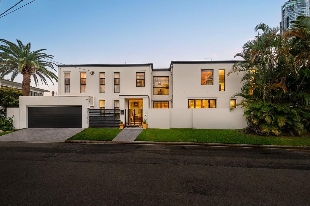 39b Paradise Island, Surfers Paradise, QLD 4217