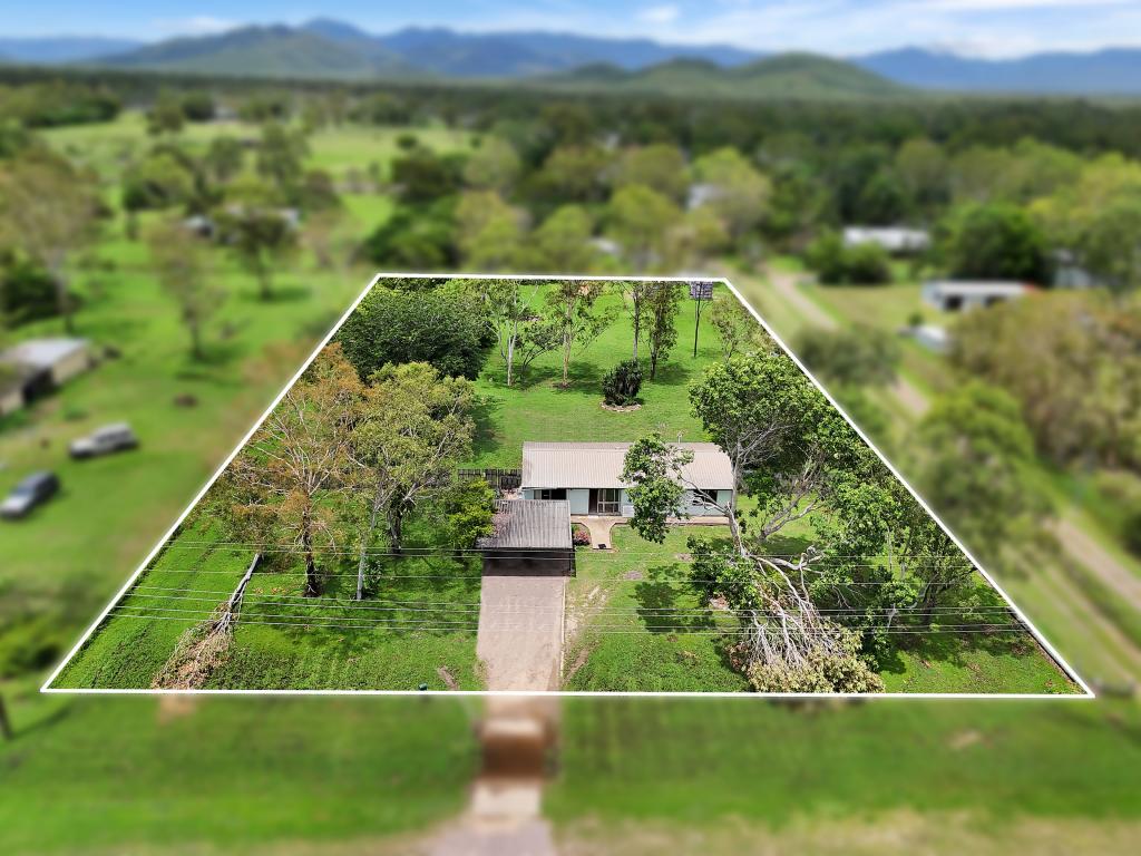 13 Althaus Pde, Yabulu, QLD 4818