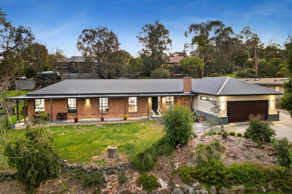 10 Blackwood Dr, Wonga Park, VIC 3115