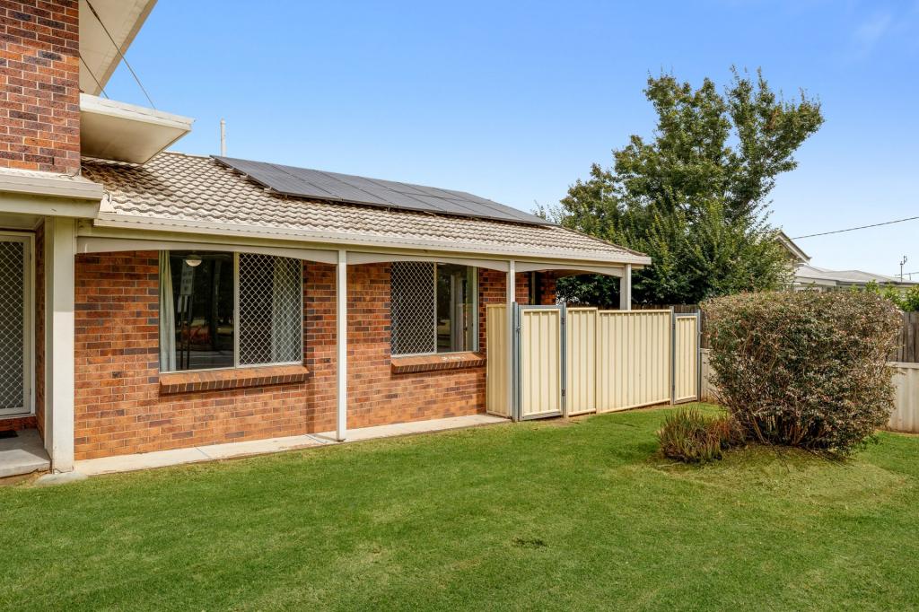 1/149 Taylor St, Wilsonton, QLD 4350