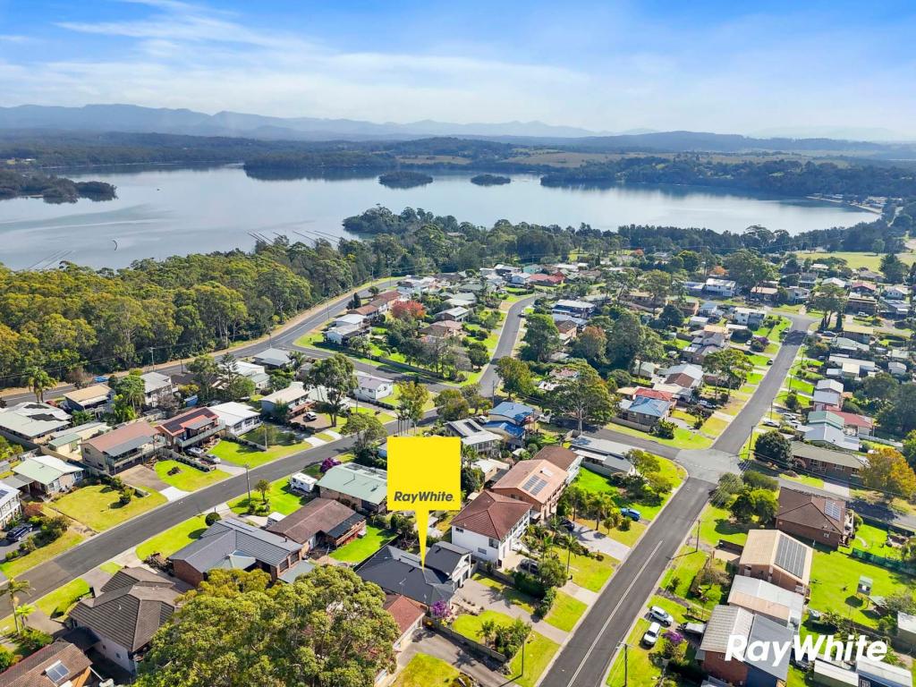 29 Bondi St, Tuross Head, NSW 2537