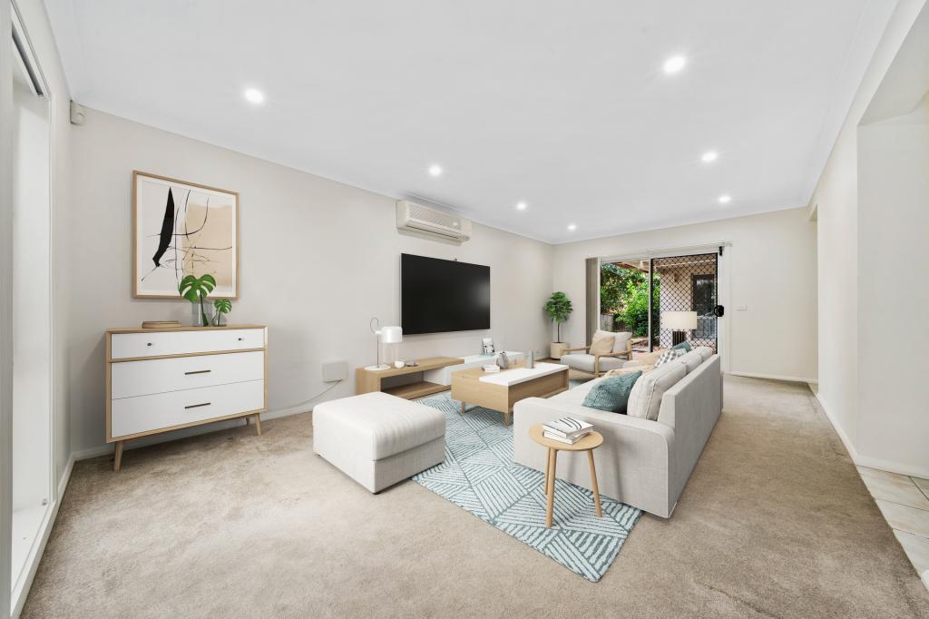 31 Rochdale Cct, Stanhope Gardens, NSW 2768