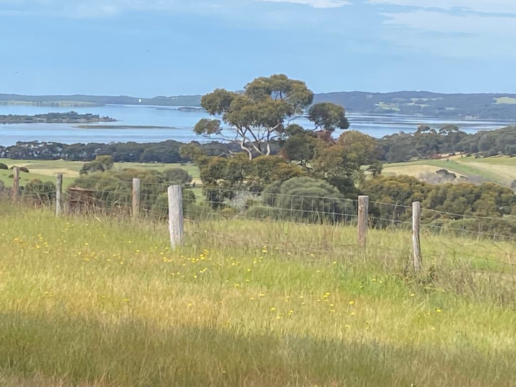 35 Longview Rd, American River, SA 5221