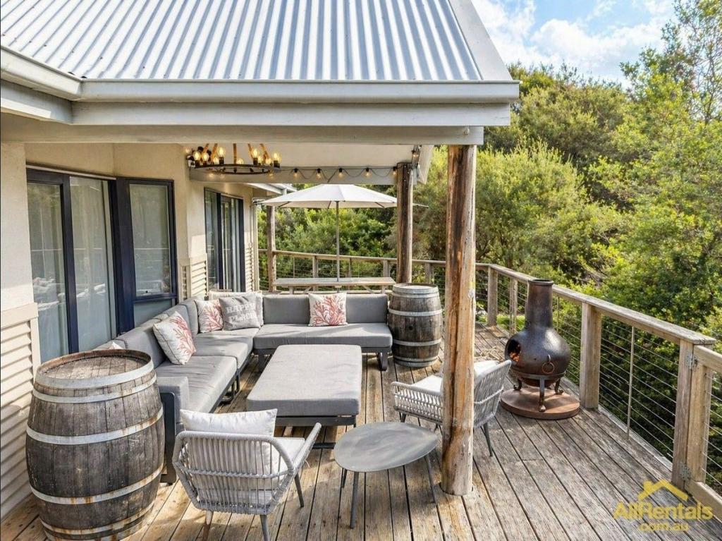 5 Bass Meadows Bvd, St Andrews Beach, VIC 3941
