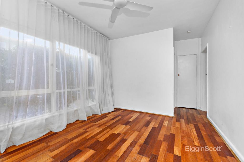 2/54 Narong Rd, Caulfield North, VIC 3161