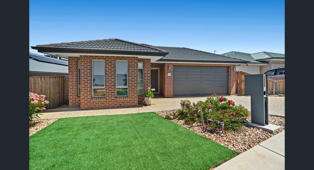 38 Mclachlan St, Bacchus Marsh, VIC 3340