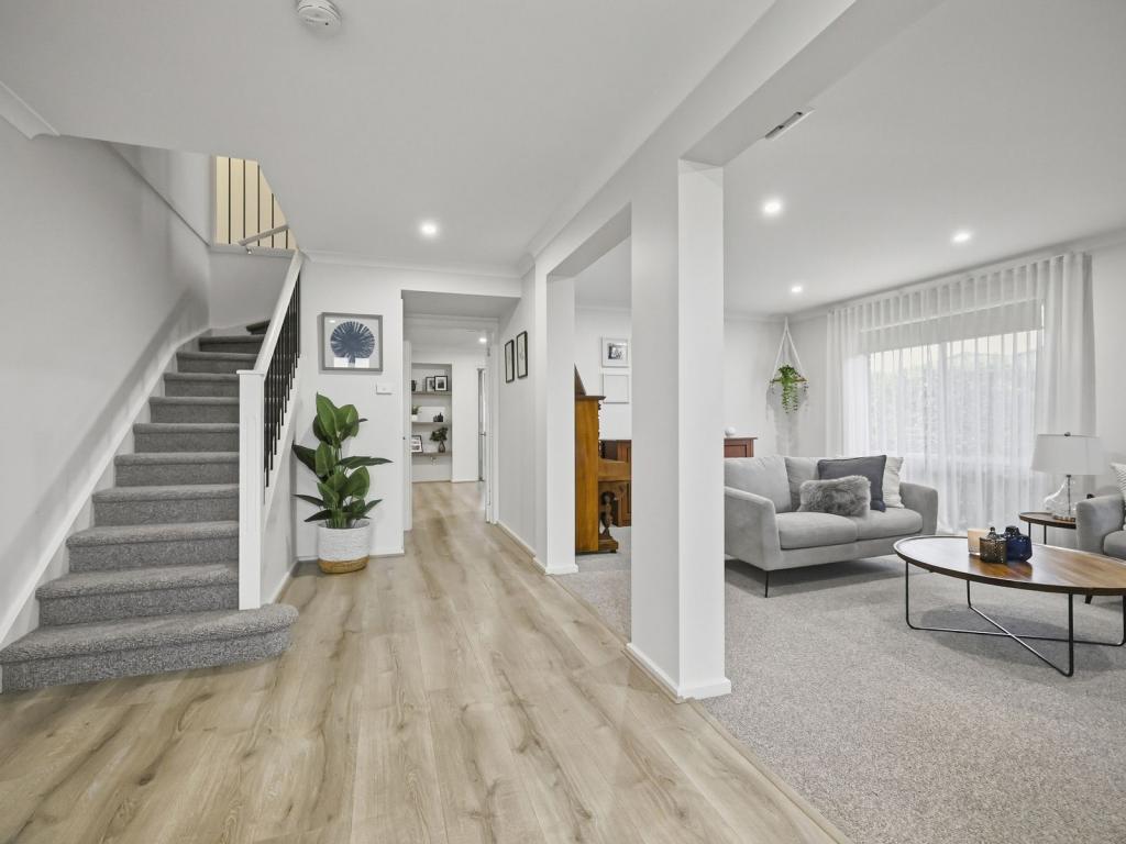 22 Maddison Cct, Darley, VIC 3340