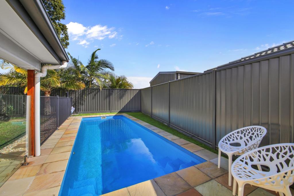 20 Caulfield Cl, Little Mountain, QLD 4551