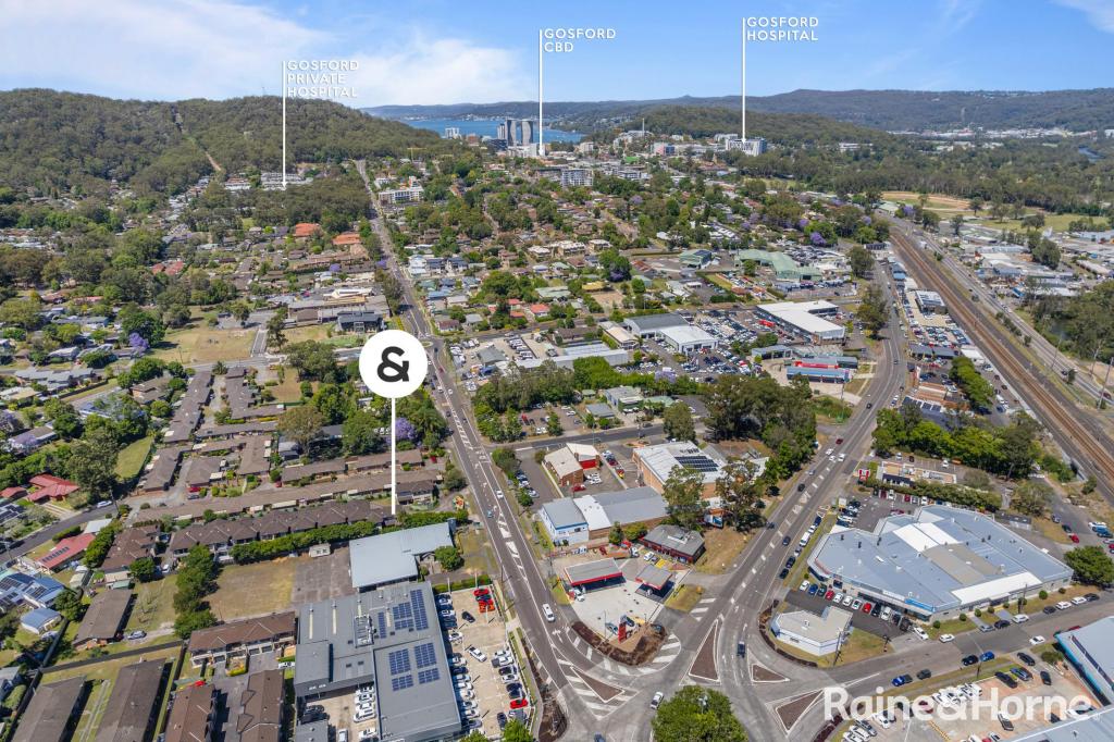 2/297A HENRY PARRY DR, WYOMING, NSW 2250