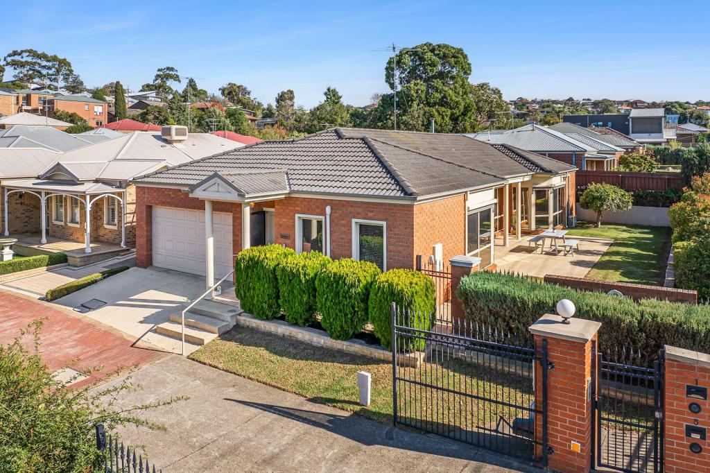 1/153 Barrabool Rd, Highton, VIC 3216