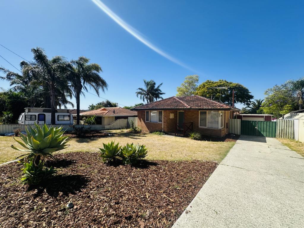 23 Madden Way, Parmelia, WA 6167