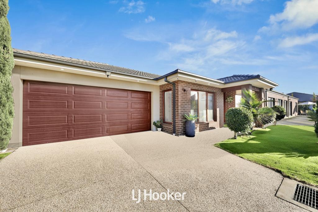 16 Spartan Ave, Clyde North, VIC 3978