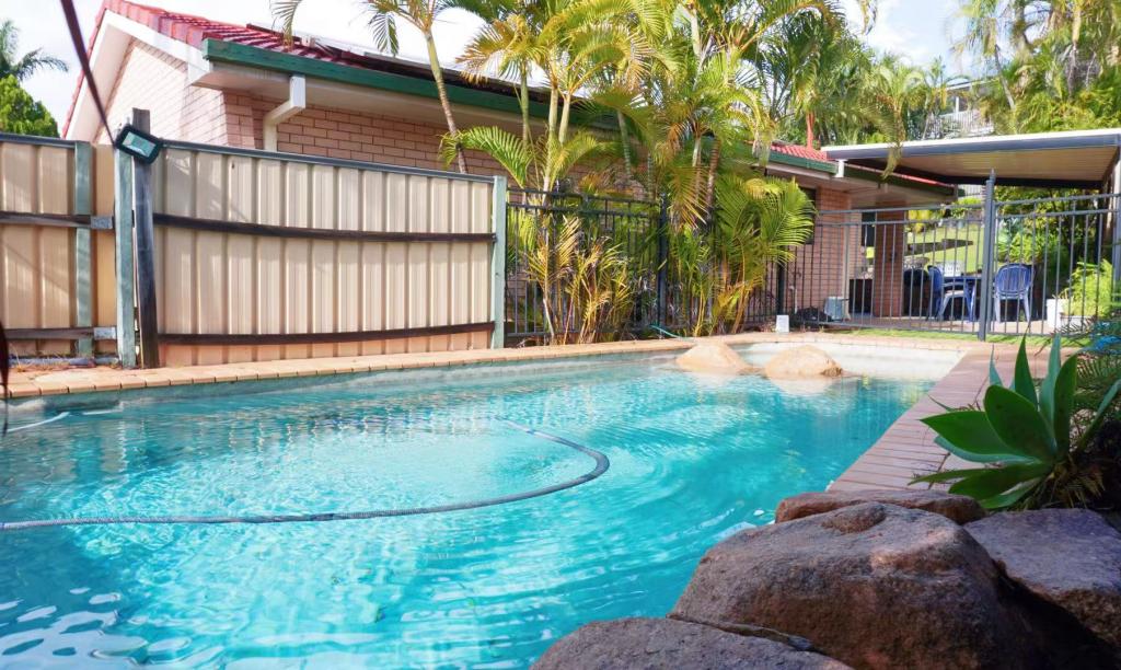 14 Ebrill St, Jamboree Heights, QLD 4074