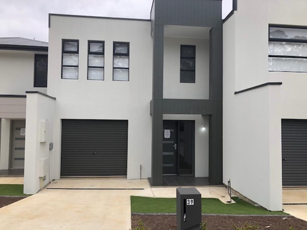 39 CLOVER CT, MOUNT BARKER, SA 5251